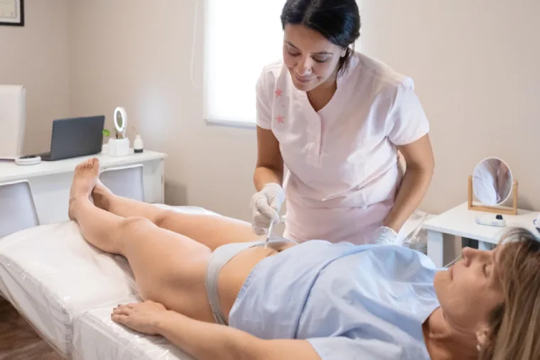 تزریق کوکتل در مزوتراپی لاغری شکم